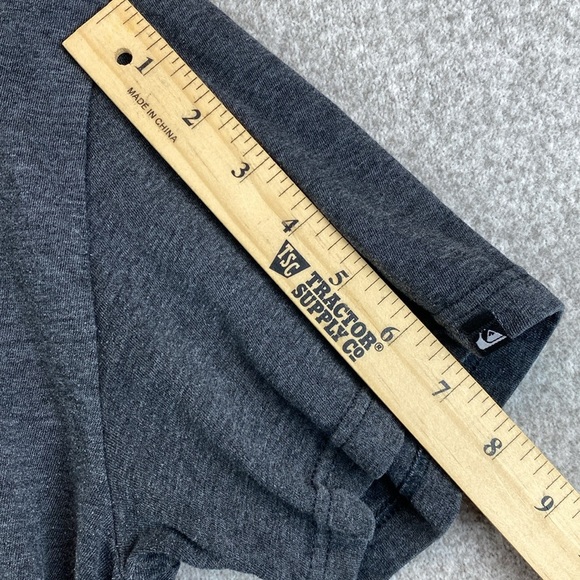 Quicksilver short sleeve gray tee Born from the Sea teal graphic L surfer skater - Picture 5 of 9